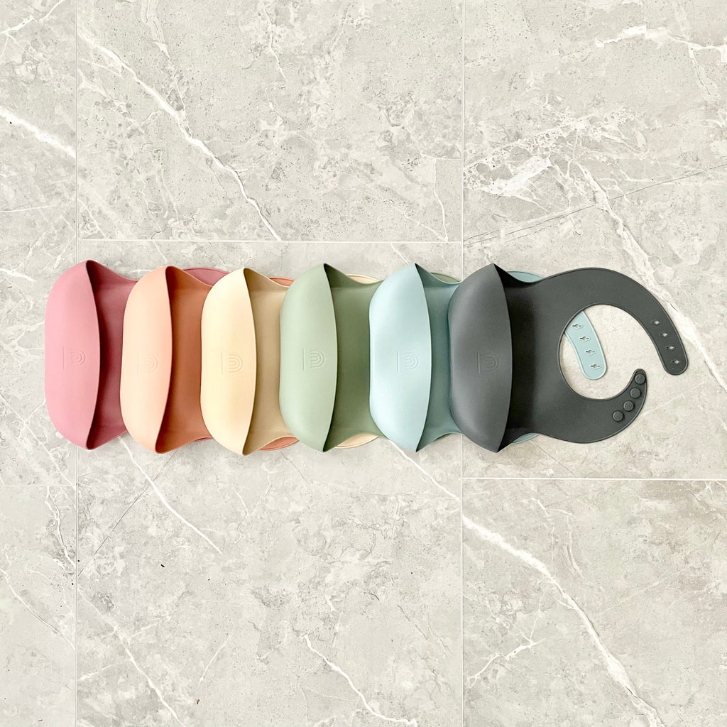 Classic Silicone Bucket Bib · Easy-to-clean · Dusty Blue Color